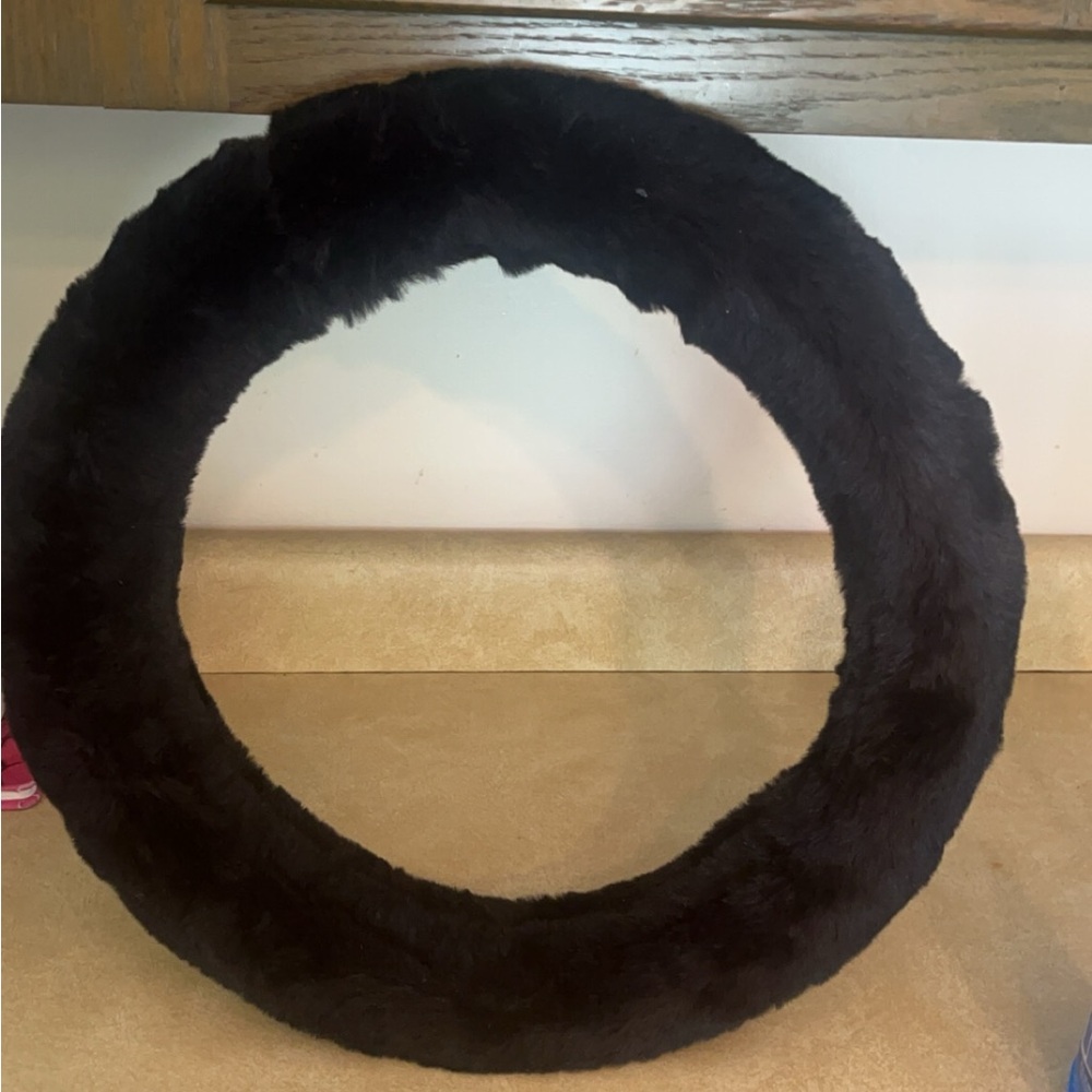 Fuzzy steering wheel cover
